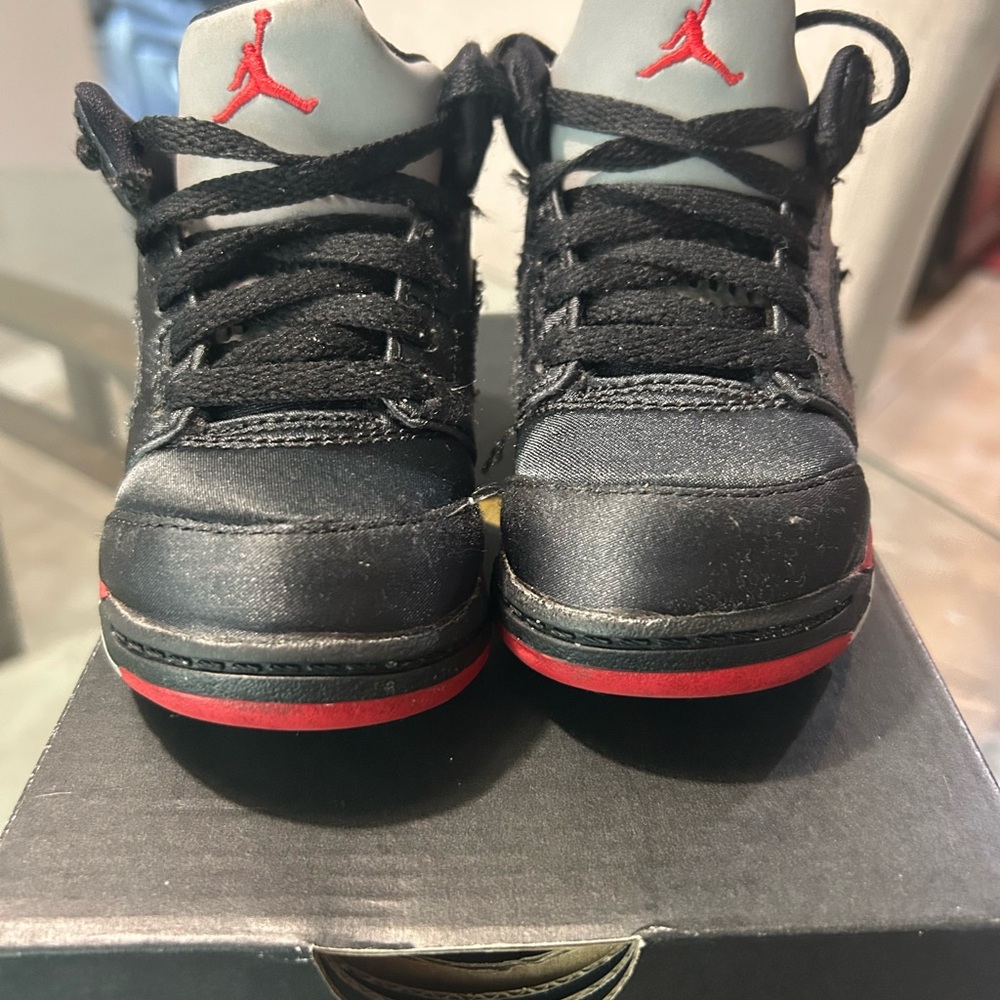 Jordan Kids Black and Red Sneakers